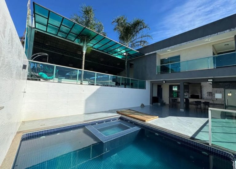 1 quarto 4 banheiros – Casa
