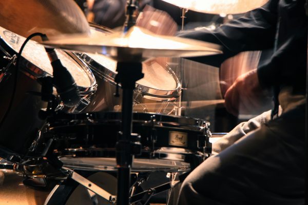 Bruno Roll aula de bateria