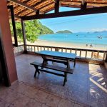 Alugo casa e chalé pé na areia