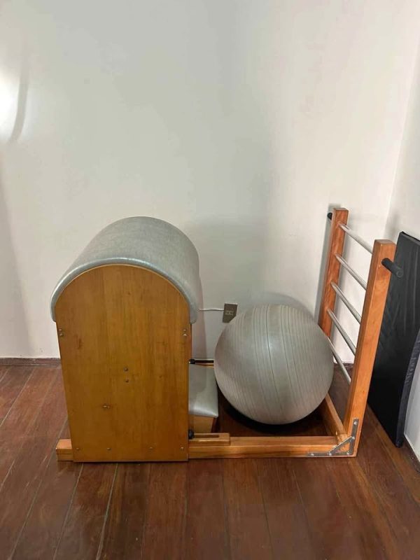 Oportunidade preço de desapego pra saí rápido aparelhos de Pilates seminovos com todos assessórios.