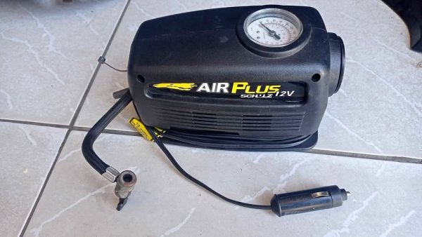 Compressor pra encher pneu usado mas funcionando