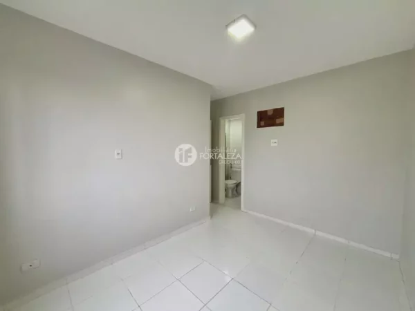 Apartamento com 3 Quartos e 2 banheiros para Alugar, 63 m² por R$ 1.900/Mês