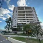 Apartamento com 4 Quartos e 5 banheiros à Venda, 371 m² por R$ 2.000.000