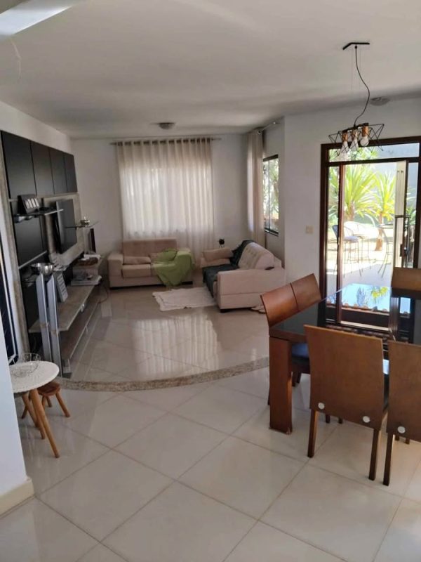 4 quartos 3 banheiros – Casa - Imagem 3