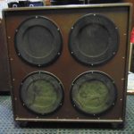 Caixa para guitarra, p/4 falantes de 12 pol.- Cód. 017 –