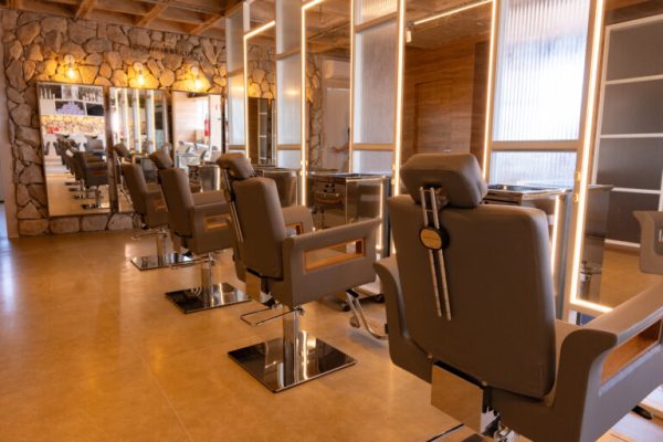 On Hair & Beauty