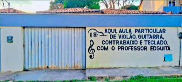 Aulas de violão guitarra contrabaixo e teclado, com o professor Edguita