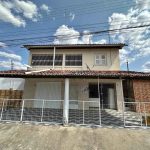 VENDO CASA na rua Professor Moreno