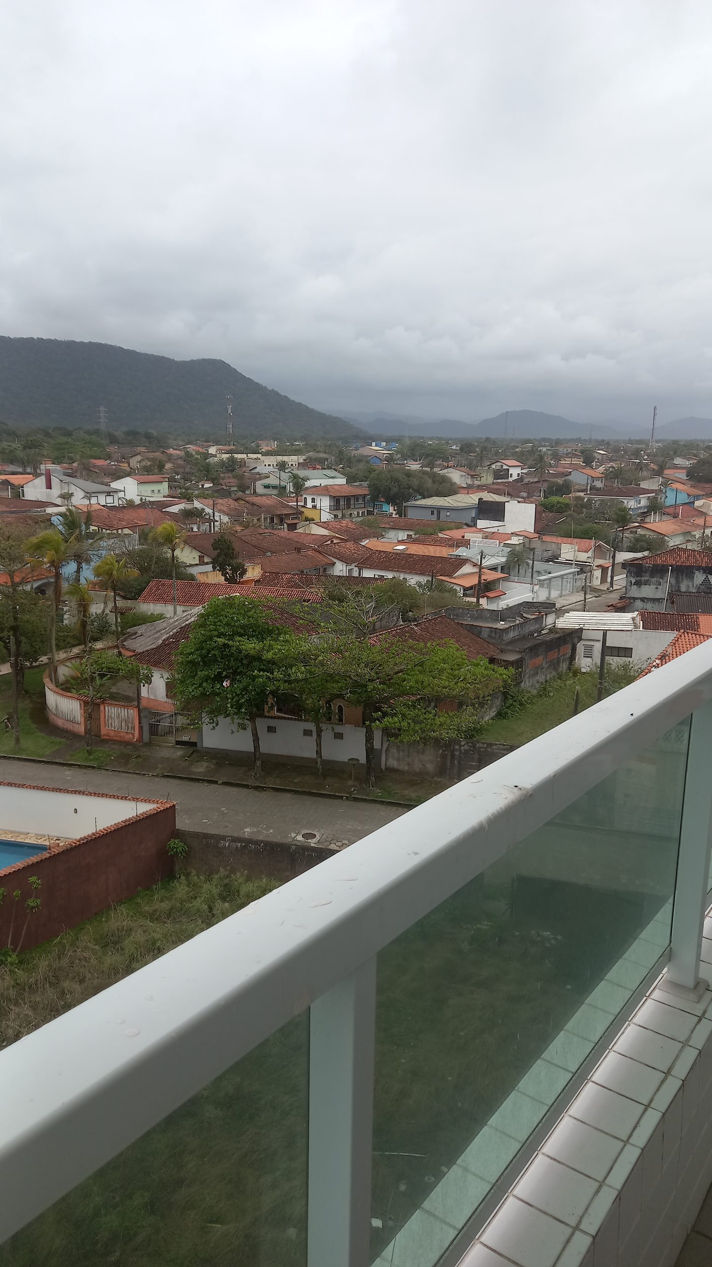 IT271 Apartamento Frente Mar - Suarão - Itanhaém