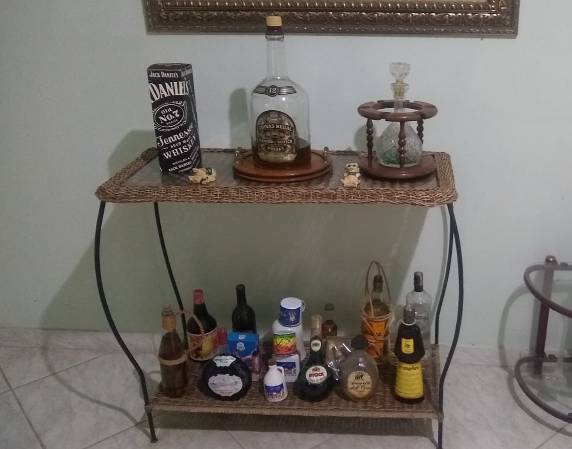 PROMOÇÃO: DE R$ 800,00 por R$ 400,00 Aparador em Junco - Imagem 2